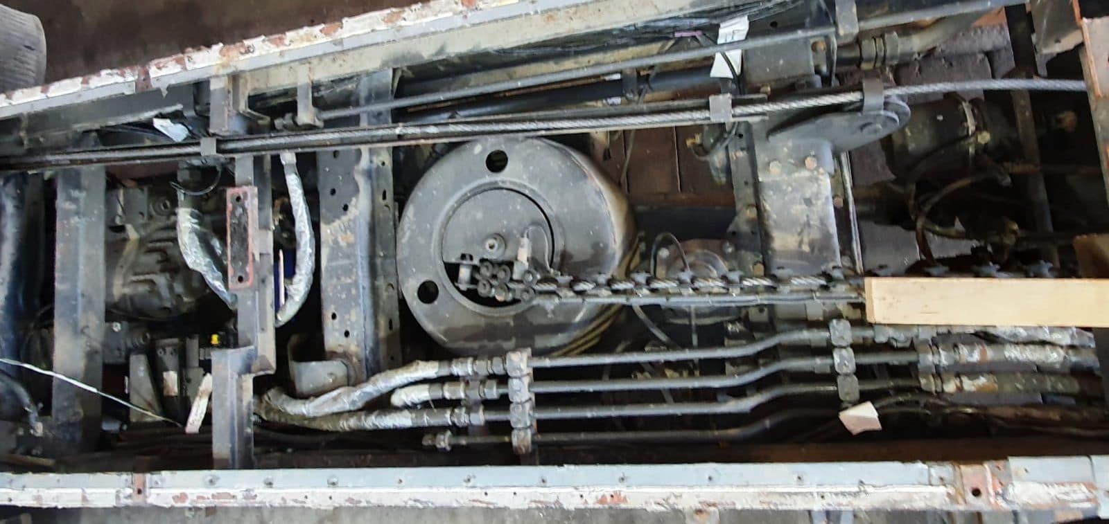 Mercedes-Benz 1222AF Seilwinde
